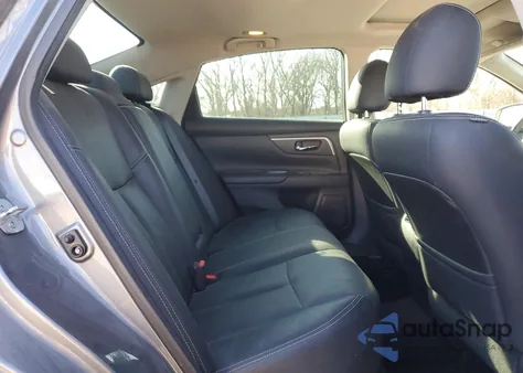 2016 Nissan Altima 2.5 z USA, uszkodzony, nr VIN 1N4AL3AP1GC276601